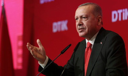 Ερντογάν: Η Τουρκία δεν θα πλήξει Μανμπίτζ και Κομπάνι