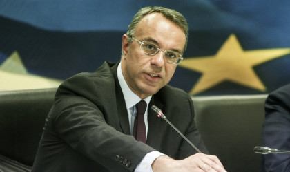 Κοινωνικό μέρισμα για τον Δεκέμβριο εξετάζει η κυβέρνηση