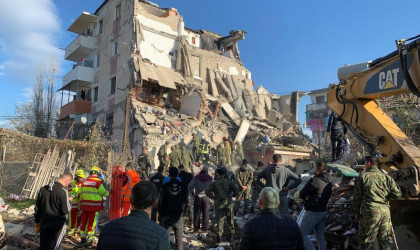 Η Αλβανία μετρά τις πληγές της από τον φονικό σεισμό