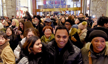 Black Friday 2019: 115 εκατ. Αμερικανοί σε… ουρές για ψώνια!