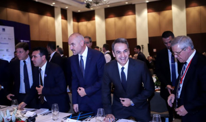 Το μήνυμα του πρωθυπουργού σε Σκόπια και Αλβανία