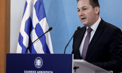 Πέτσας: Η κυβέρνηση απάντησε στους Financial Times
