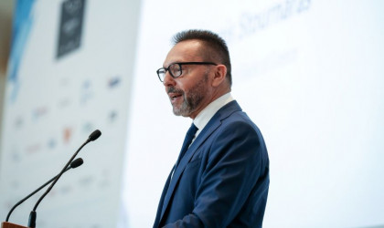 ΤτΕ: Ανάπτυξη 2,4% για το 2020