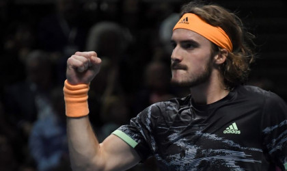 Ο Τσιτσιπάς έγραψε ιστορία - Κατέκτησε το ATP Finals