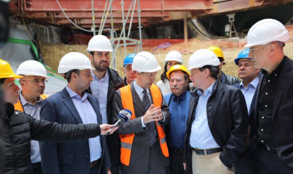 Αγώνας δρόμου να παραδοθεί το μετρό του Πειραιά το 2022