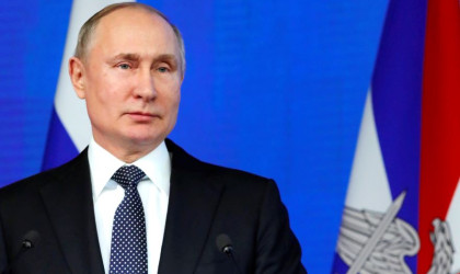 Ρωσία: Ο Πούτιν προειδοποιεί για οικονομικές δυσκολίες, εάν ο πληθωρισμός ξεφύγει εκτός ελέγχου