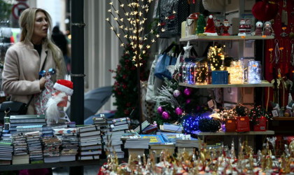 Αυξημένο εορταστικό τζίρο προσδοκά η αγορά