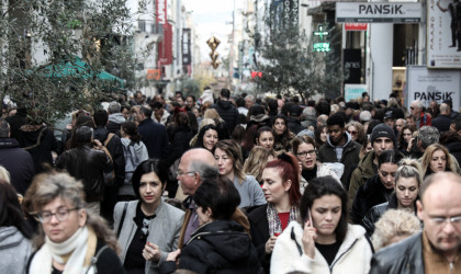 Νέες εισφορές: Ποιοι θα δουν αυξήσεις στους μισθούς τους [πίνακας]