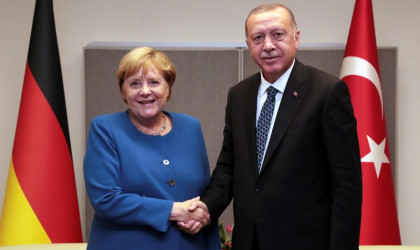 Bild για Βερολίνο: Ο Ερντογάν πίεσε τη Μέρκελ να αποκλείσει την Ελλάδα