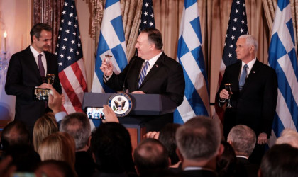 Εύσημα Πομπέο και Πενς σε Μητσοτάκη: Οι δεσμοί μας δεν υπήρξαν ποτέ ισχυρότεροι