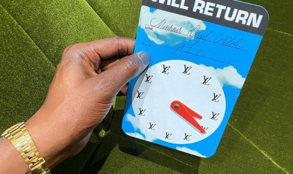 O virgil abloh γυρνάει το χρόνο πίσω με ένα ρολόι για την Louis Vuitton