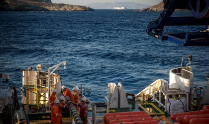 ΑΔΜΗΕ: Ηλέκτριση της υποβρύχιας διασύνδεσης Άνδρου - Τήνου