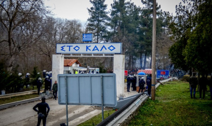 Τεταμένη κατάσταση στον Εβρο -Χιλιάδες μετανάστες θέλουν να περάσουν στην Ελλάδα