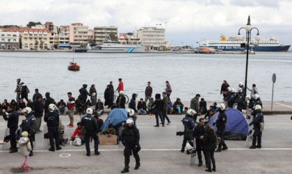 Μάας: Ακόμη μεγαλύτερς προσφυγικές ροές από τη Συρία, αν δεν σταματήσουν οι μάχες