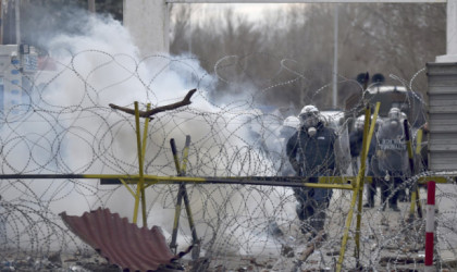 Νέα επεισόδια στον Εβρο - Τούρκοι αστυνομικοί έριξαν χημικά