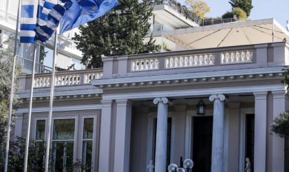 Ξεδιπλώνεται το σχέδιο για την οικονομία
