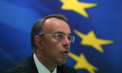 Σταϊκούρας: «Είναι στις σκέψεις μας λελογισμένες μειώσεις φόρων»