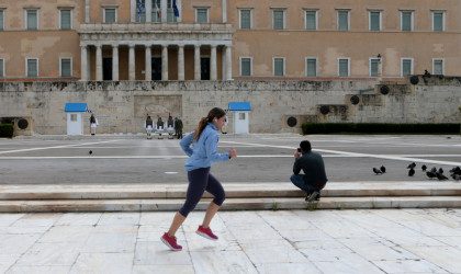 Επίδομα 800 ευρώ: Οι 3 ημερομηνίες πληρωμών