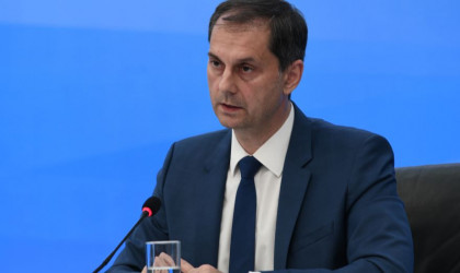 Θεοχάρης: Δεν θα υπάρχουν απαγορεύσεις στις επισκέψεις στην χώρα μας
