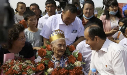 Είναι αυτή η γηραιότερη γυναίκα στον κόσμο; Ισχυρίζεται ότι είναι 134 ετών