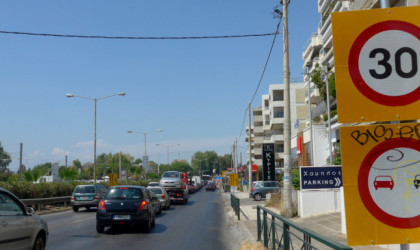 Κυκλοφοριακές ρυθμίσεις στην παραλιακή για ένα 24ωρο