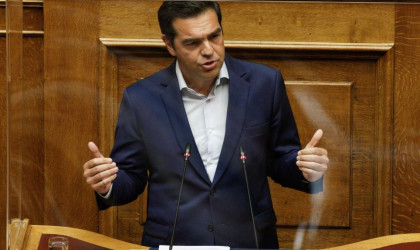 Ο Τσίπρας ζητά τη λίστα με τα ποσά που δόθηκαν στα ΜΜΕ 