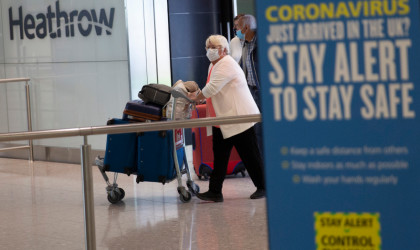 Βρετανία: Το αεροδρόμιο Χίθροου καταγράφει τους υψηλότερους αριθμούς επιβατών από την έναρξη της πανδημίας 