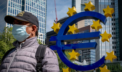 Σε αύξηση του βασικού της επιτοκίου κατά 0,75% προχώρησε η ΕΚΤ
