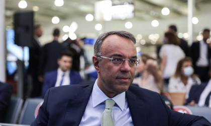 Σταϊκούρας: Το κόστος του lockdown το μήνα, μπορεί να φθάσει το 3% του ΑΕΠ κάθε χώρας