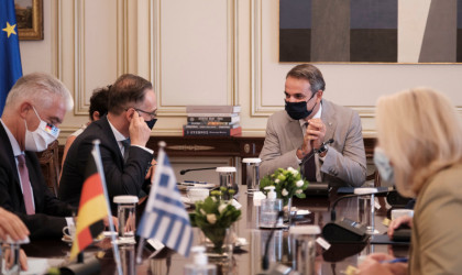 Μητσοτάκης - Μάας: Να αποκλιμακωθεί η τουρκική προκλητικότητα