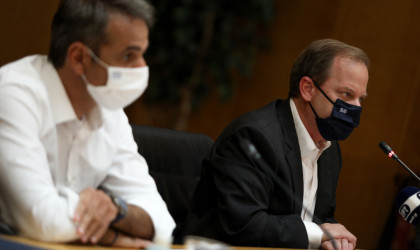 «Λίφτινγκ» στα ΜΜΜ: 655 προσλήψεις, 300 λεωφορεία και νέοι συρμοί