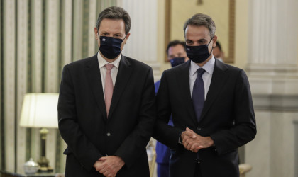 Σήμα Σκυλακάκη για νέα μέτρα στήριξης