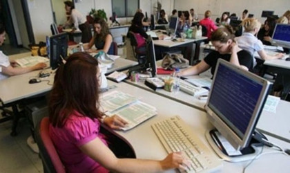 Αυξήσεις μετά 14 χρόνια στους μισθούς των δημοσίων υπαλλήλων - Τι προβλέπεται στην σχετική εγκύκλιο