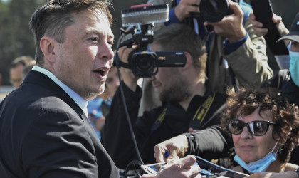 Δεν έπεισε τις αγορές το Tesla… των φτωχών