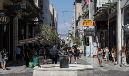 Σε σοκ οι μικρομεσαίες επιχειρήσεις