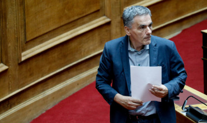 Τσακαλώτος για στοιχεία ΕΛΣΤΑΤ: «Η κυβέρνηση εθελοτυφλεί»