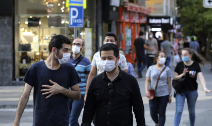 Handelsblatt: Η Τουρκία σε δίνη βαθιάς οικονομικής κρίσης