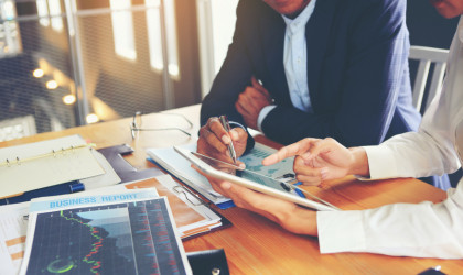 Μέτρα για επενδύσεις fast track ετοιμάζει το Υπ. Ανάπτυξης