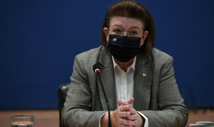 Μενδώνη: Τον Νοέμβριο του επίδομα στους ανθρώπους του πολιτισμού