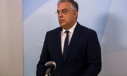 Πώς θα λειτουργήσει το Δημόσιο και η Αυτοδιοίκηση στο lockdown