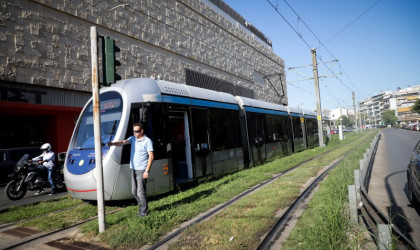 Επανέρχεται κάθε Παρασκευή και Σάββατο βράδυ η επέκταση του ωραρίου λειτουργίας στο Τραμ