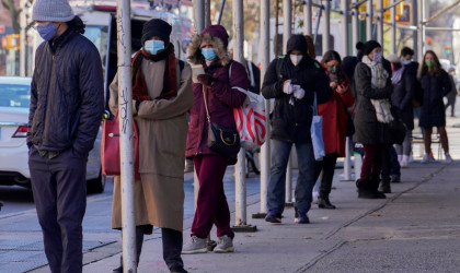 Η κυβέρνηση Μπάιντεν ανακοίνωσε ότι θα διαθέσει δωρεάν 400 εκ. μάσκες Ν95 στους Αμερικανούς