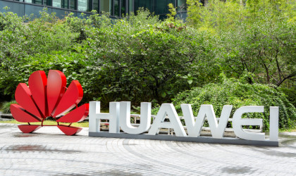 Απάντηση της Huawei στις προτροπές της Κομισιόν στα κράτη μέλη της να αποφεύγουν τα προϊόντα της εταιρείας