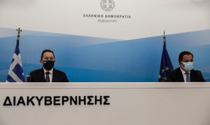 Ανοίγουν μόνο κομμωτήρια και βιβλιοπωλεία - Με clickaway το λιανεμπόριο