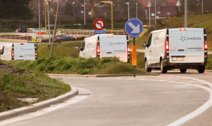 ΕΕ: Τον Σεπτέμβριο θα ολοκληρωθεί η διανομή 200 εκατ. δόσεων του εμβολίου Pfizer