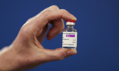 Ο EMA έλαβε αίτηση της AstraZeneca για έγκριση του εμβολίου της