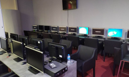 Λουκέτο από την ΕΛΑΣ σε κορωνο-καζίνο στην Αττική