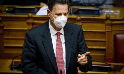 Σκυλακάκης: Τί κάναμε για την εστίαση