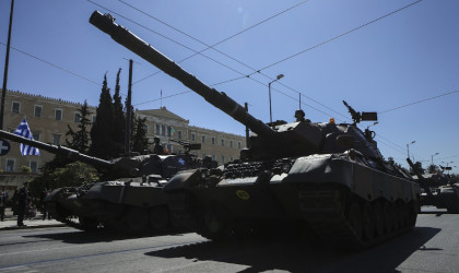 Παρέλαση 25ης Μαρτίου: Τα μέτρα και η ΚΥΑ για την κατάθεση στεφάνου