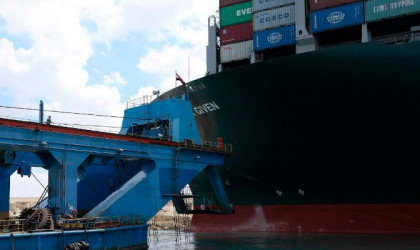 Πετρέλαιο: Μεγάλη αύξηση των ναύλων λόγω του αποκλεισμού της διώρυγας του Σουέζ	